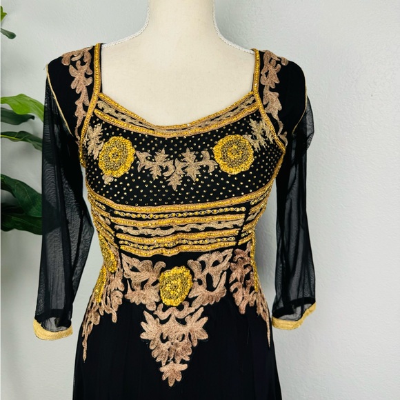 Vintage Middle eastern Pakistan Mesh Gold Long Sleeve Embroidered Tulle Dress - Picture 2 of 6